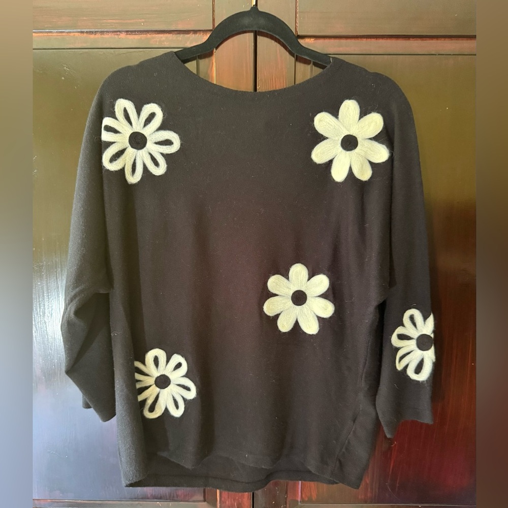 Aaeda Black Sweater with White Floral Design| 3/4 length sleeves|Size XL